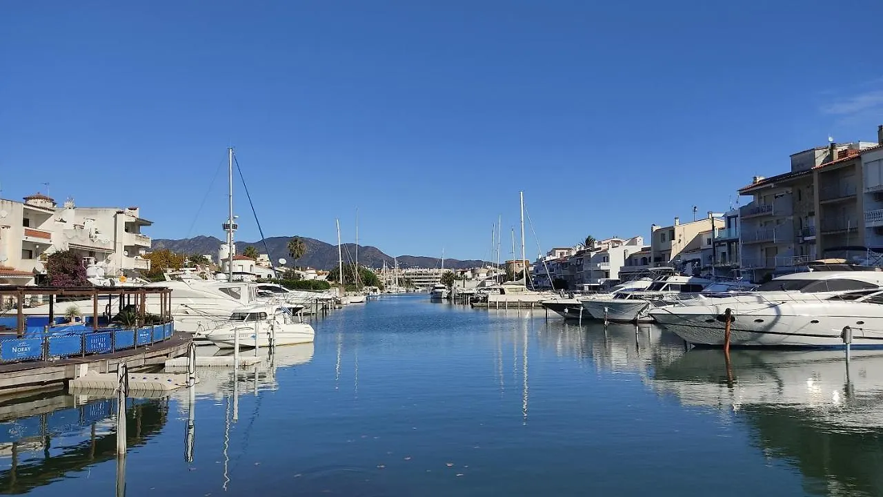 Apartamento Pattaya Cerca Del Mar Apartment Empuriabrava Spain